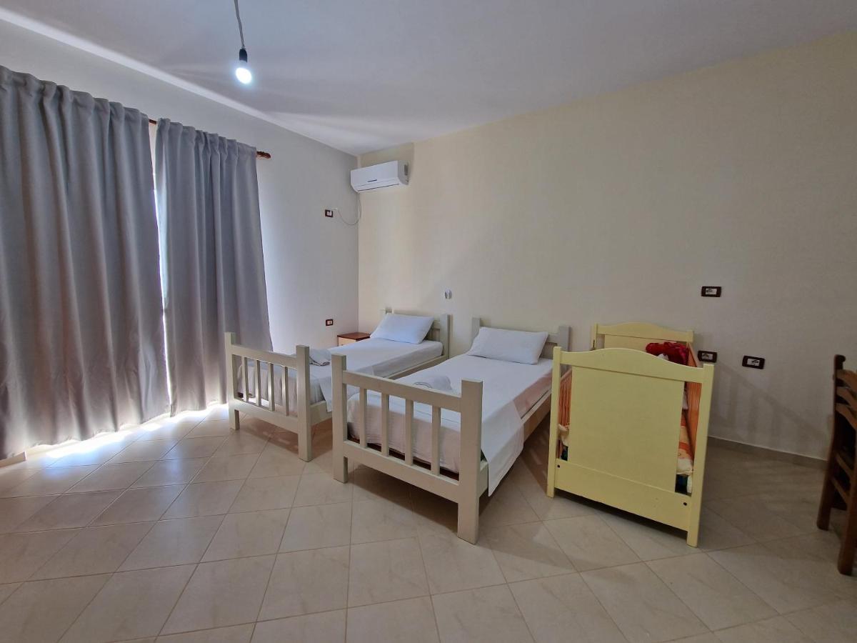 Harizi Apartments Ксамил Экстерьер фото