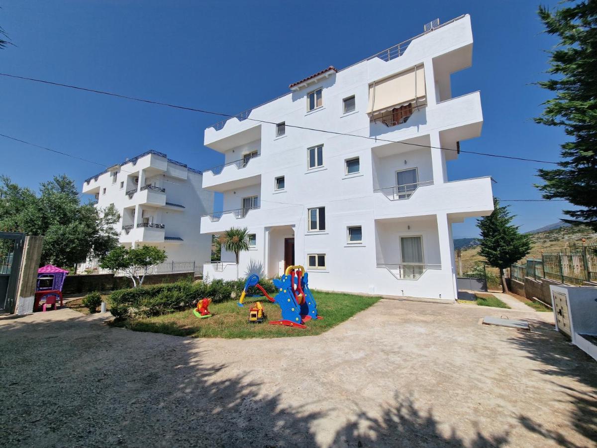 Harizi Apartments Ксамил Экстерьер фото